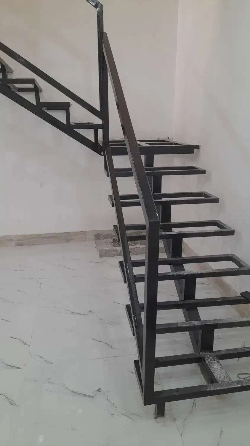 جوشکاری در و پنجره و شیروانی و چهار چوب  و تعمیرات|خدمات پیشه و مهارت|مشکین‌دشت, |دیوار