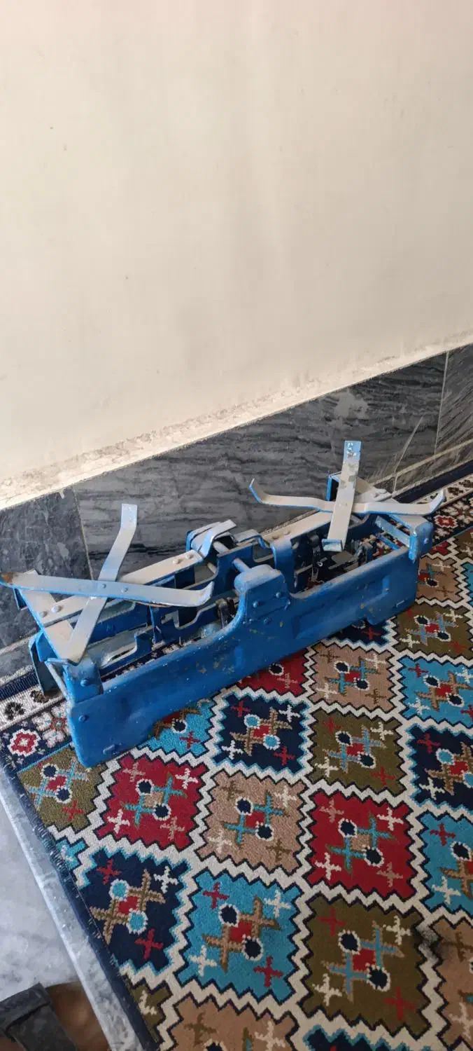 ترازو قدیمی عتیقه|کلکسیون اشیاء عتیقه|بروجرد, |دیوار