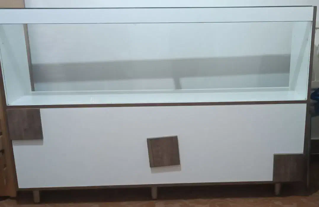 میز پیشخوان mdf  تمیز وسالم|مبلمان اداری|تاکستان, |دیوار