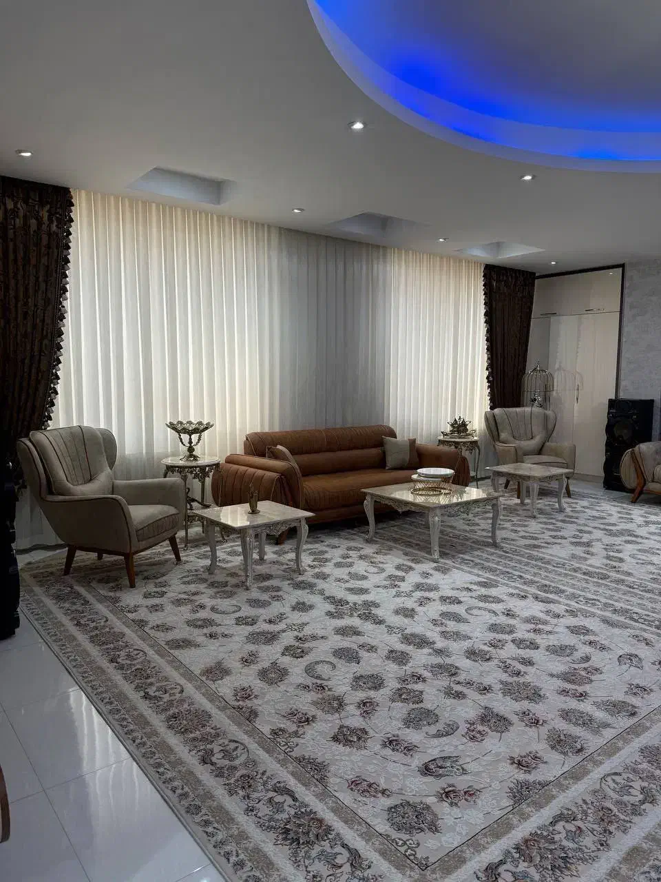 ۱۵۰مترفول/نما رومی/سندتک برگ/با وام مسکن/|فروش آپارتمان|شهریار, شهرک وائین|دیوار