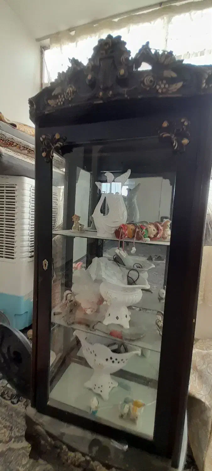 گنجه و ساعت  ایستاده|بوفه، ویترین، کنسول|مشهد, شهید علی محمدی|دیوار