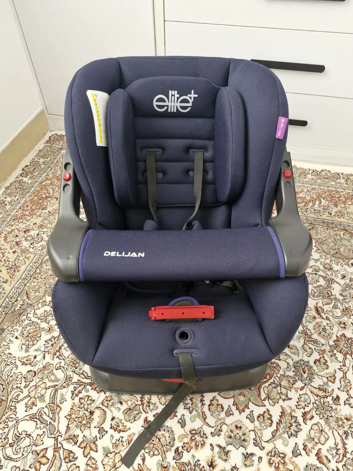 صندلی کودک و کریر|تخت و صندلی بچه|سنندج, |دیوار