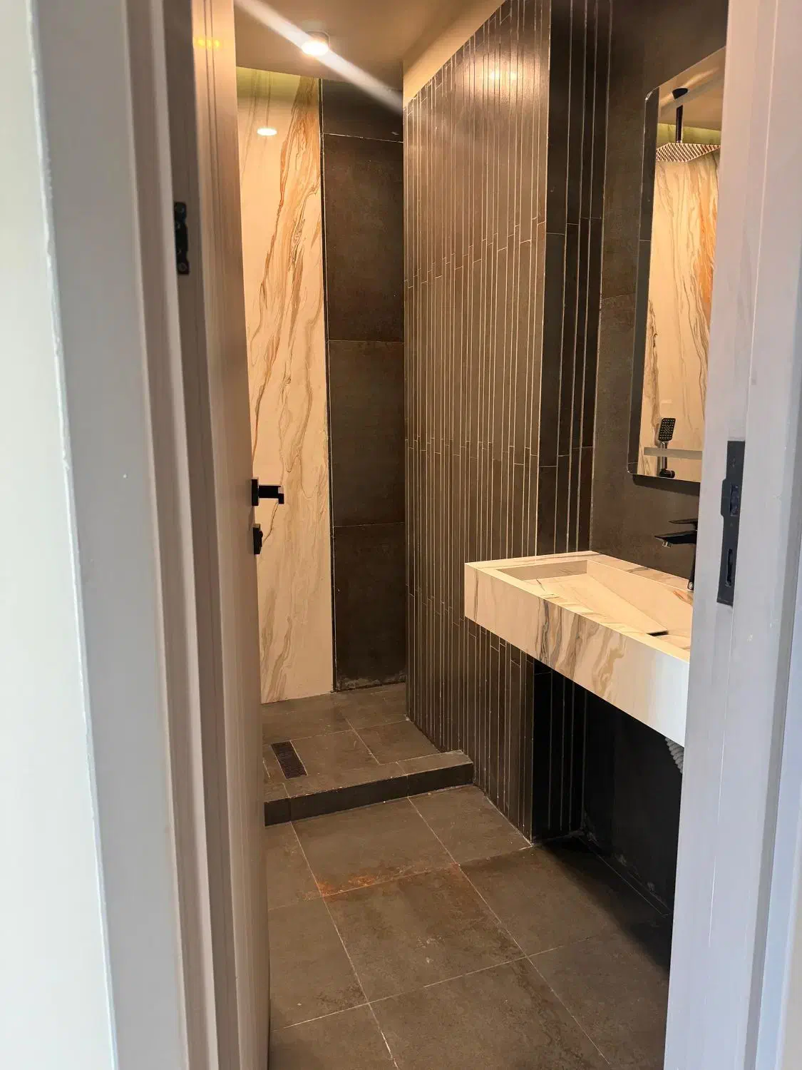 دنج میردامادجنوب*125 متر کلید نخورده*خاص وبینظیر