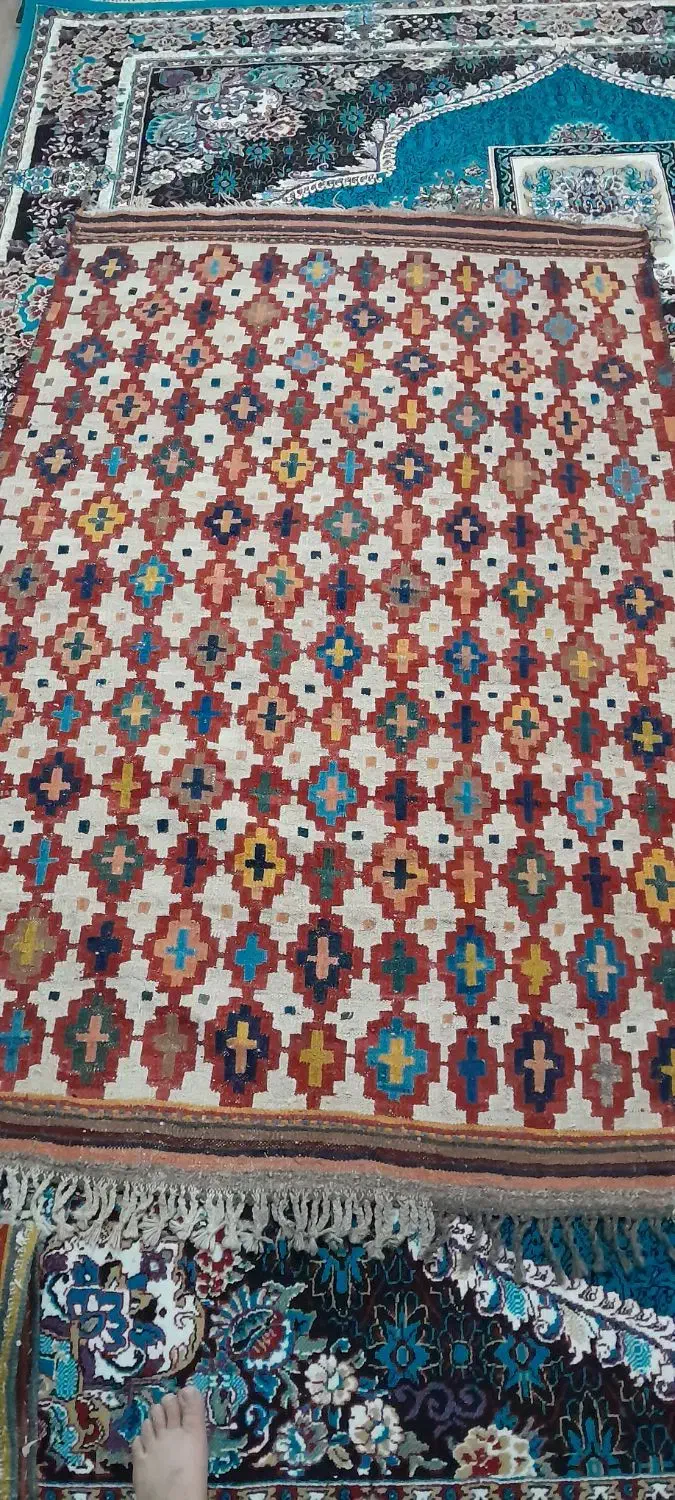 گلیم دست بافت نو هست|گلیم، جاجیم، گبه|شهرکرد, |دیوار