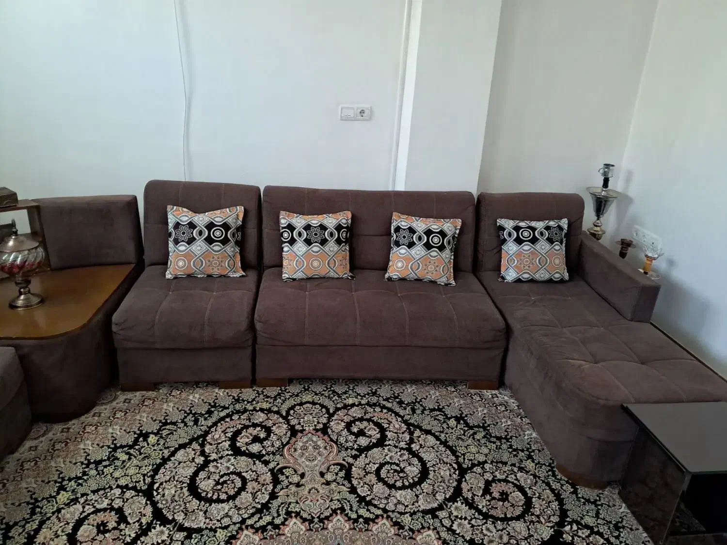 مبل راحتی ۷ نقره|مبلمان خانگی و میز عسلی|بروجن, |دیوار