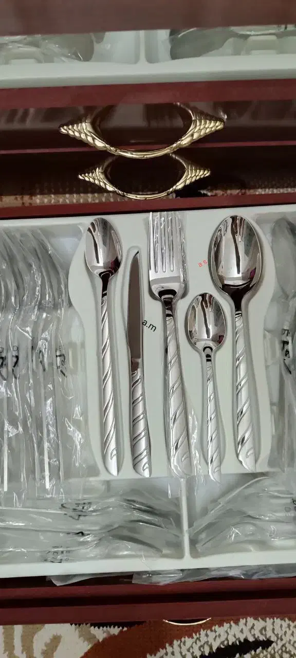 سرویس ۲۴ نفره ۱۴۴ پارچه قاشق و چنگال یونیک آلمان|ظروف سرو و پذیرایی|تهران, تهرانسر غربی|دیوار