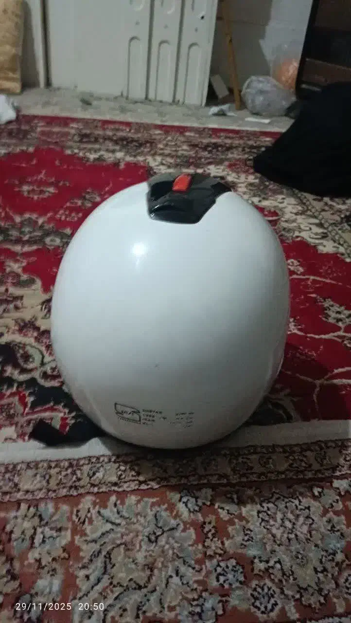 کلاه کاسکت سالم|قطعات یدکی و لوازم جانبی|قنوات, |دیوار