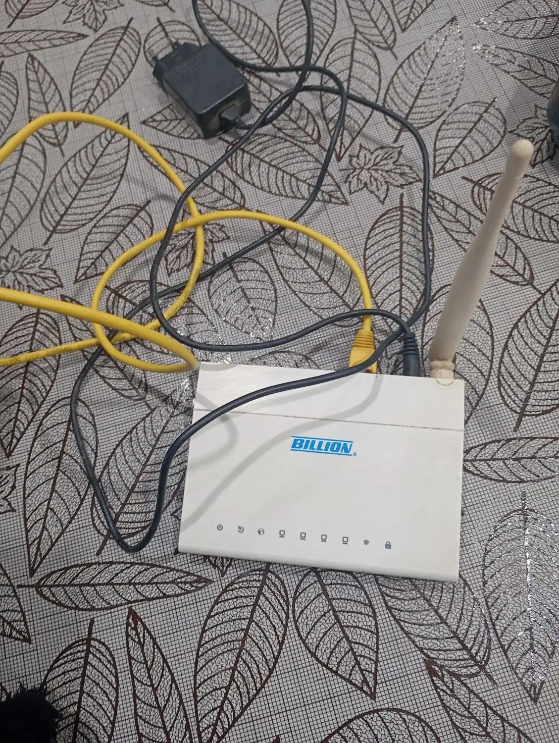 مودم دست دوم با ضمانت همراه با تنظیمات|مودم و تجهیزات شبکه|بردسیر, |دیوار