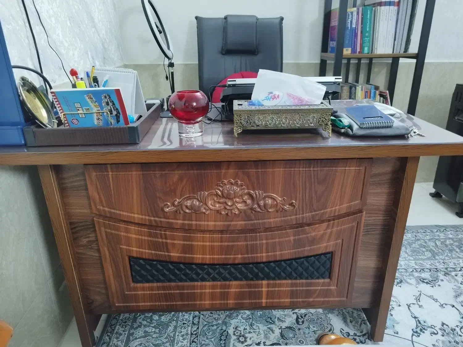 میز تحریر منبت کاری شده کاربرد اداری و منزل|میز تحریر و کامپیوتر|باقرشهر, |دیوار