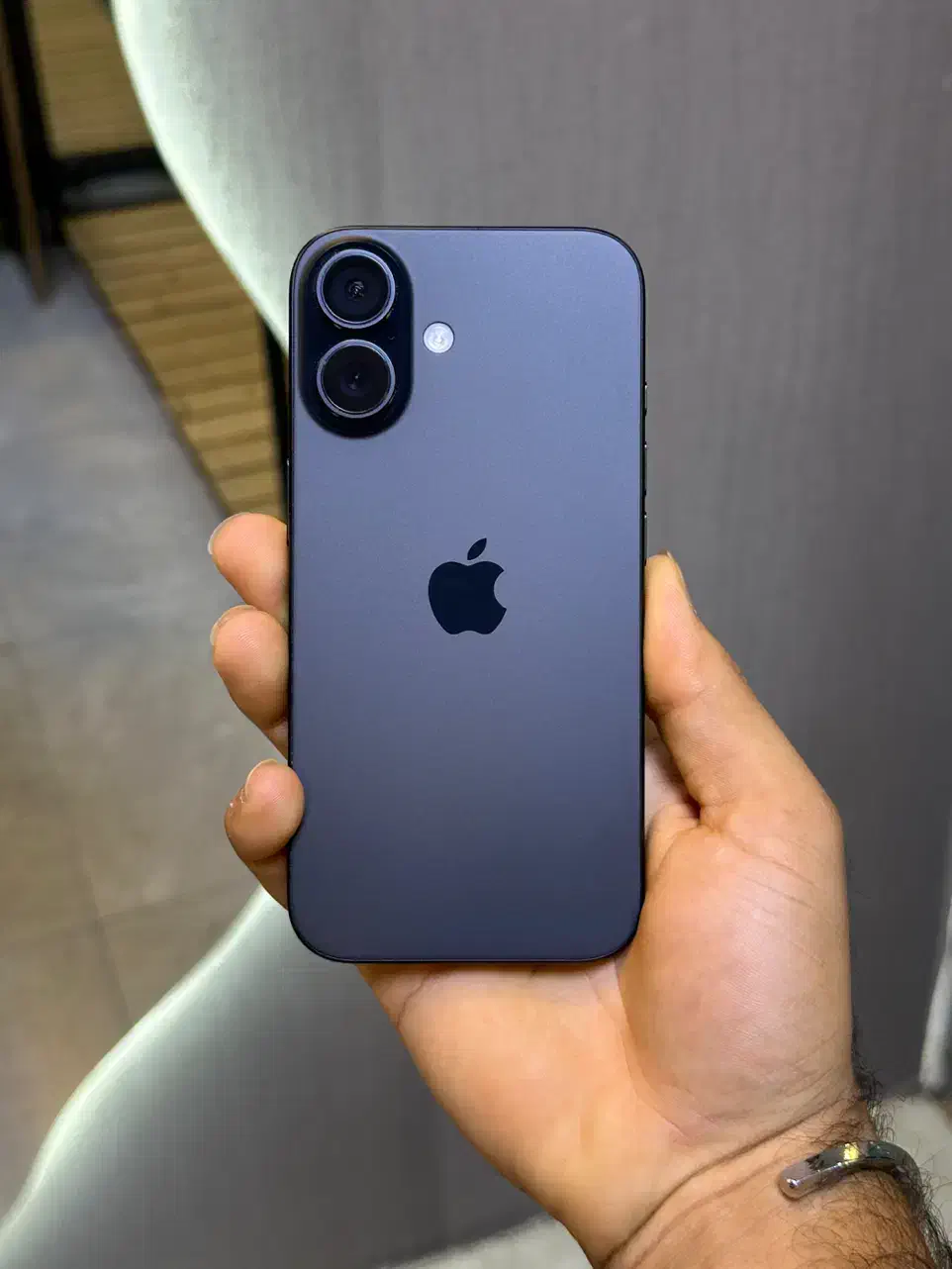 16 normal شرکتی گارانتی|موبایل|بندرعباس, |دیوار