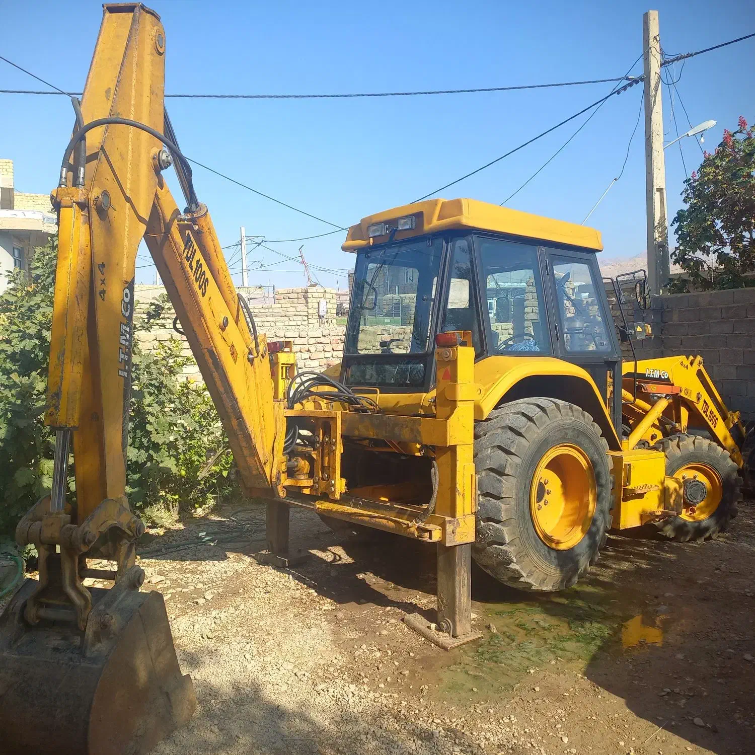 بیل بکهو|خودرو سنگین|فسا, |دیوار