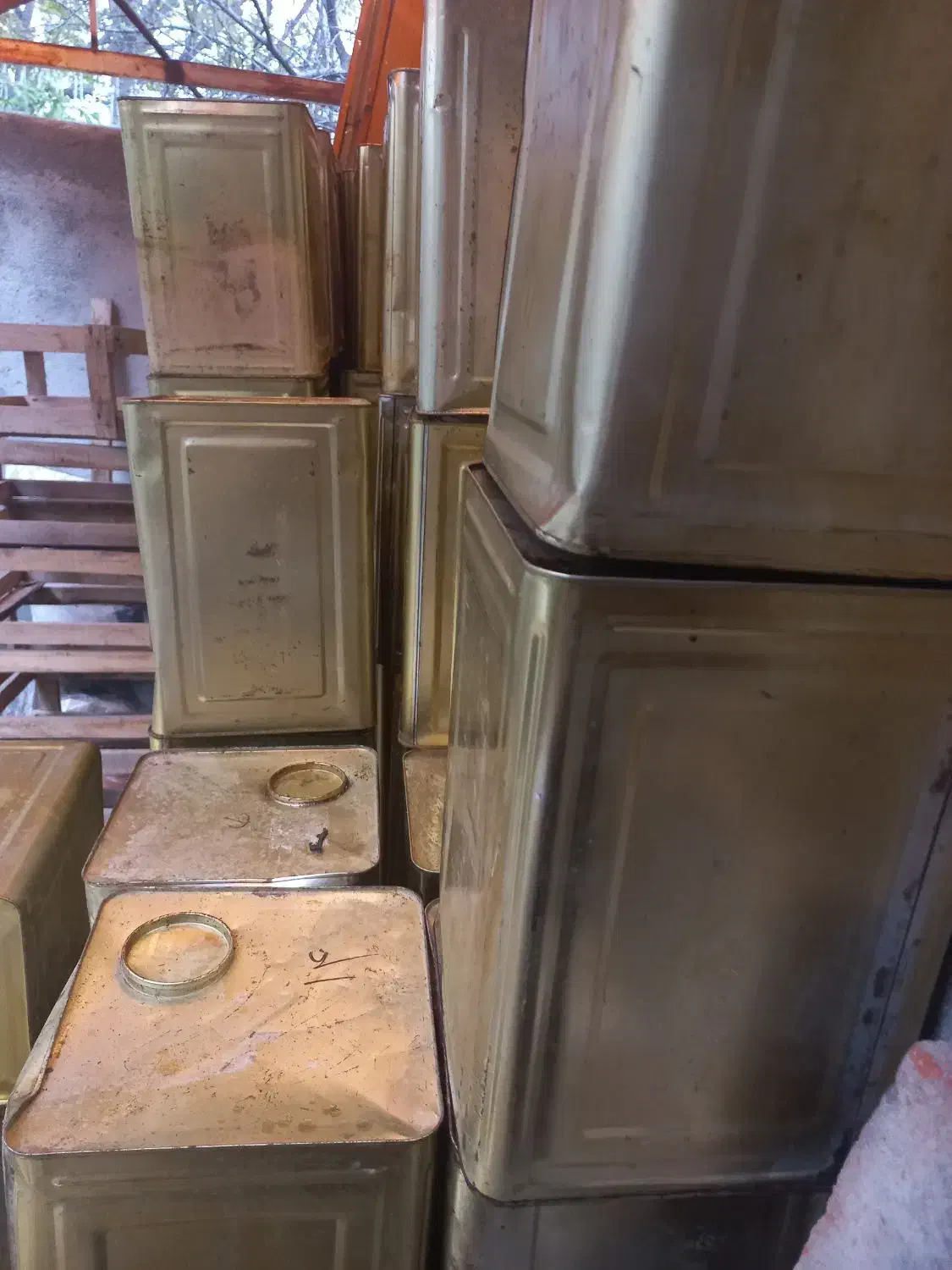 تعدادی حلب درحدنو|فروشگاه و مغازه|سرعین, |دیوار