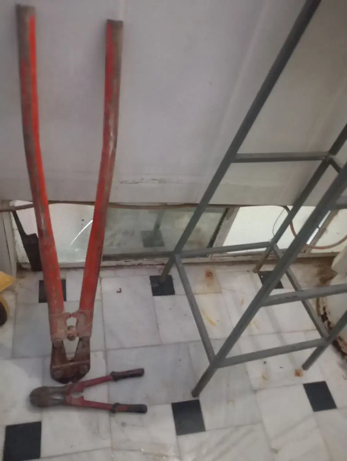 قیچی مفتول بر|ابزارآلات|قم, شهر قائم|دیوار