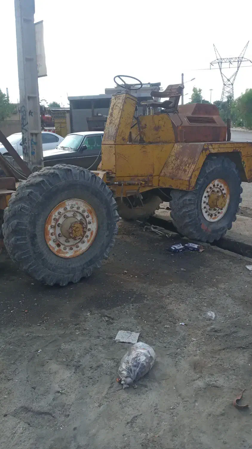 دامپر لیفتراک|ماشینآلات صنعتی|رشت, منظریه|دیوار