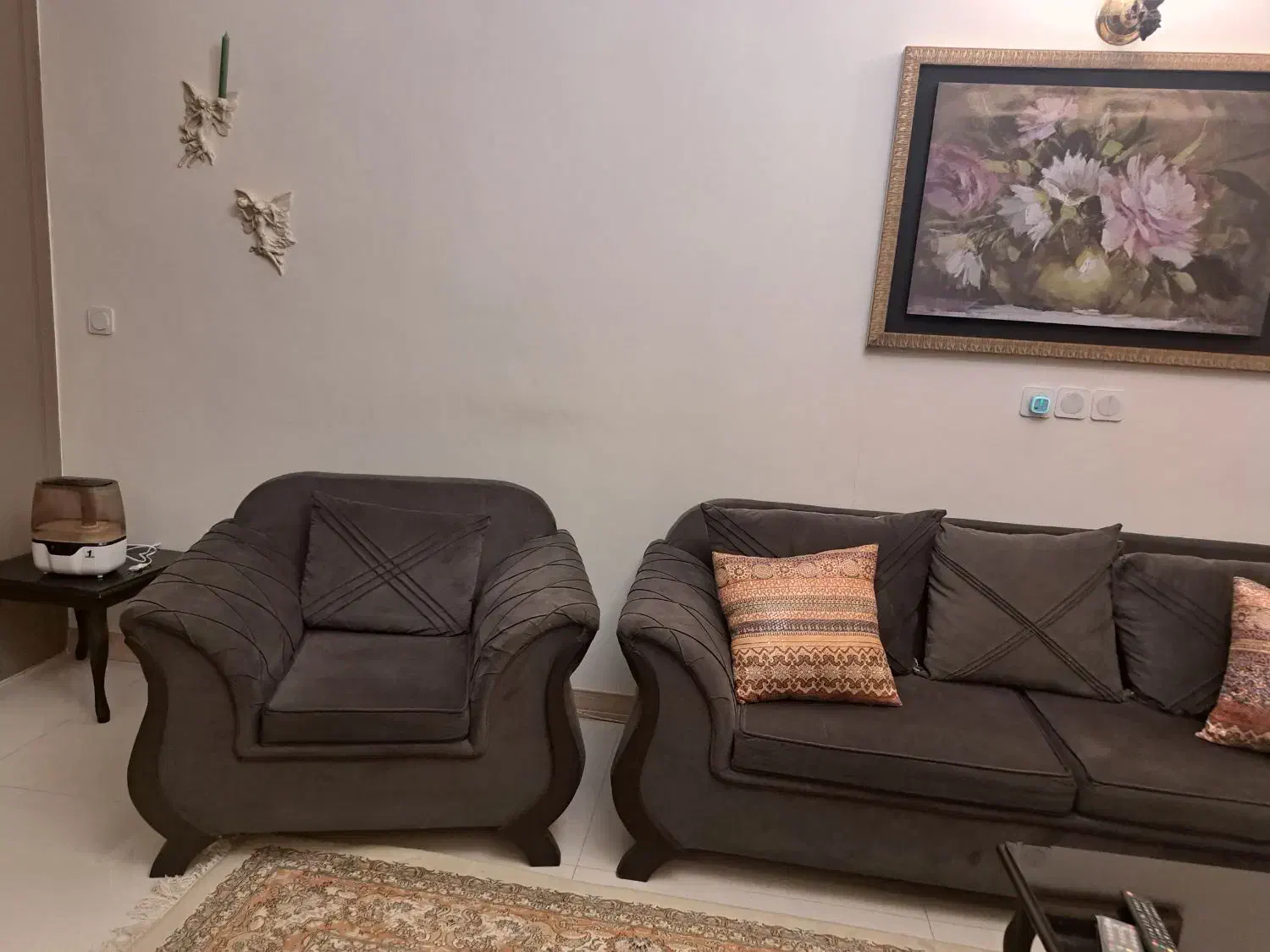 یک دست مبل هفت نفره سالم بفروش میرسد|مبلمان خانگی و میز عسلی|فردیس, فردیس|دیوار