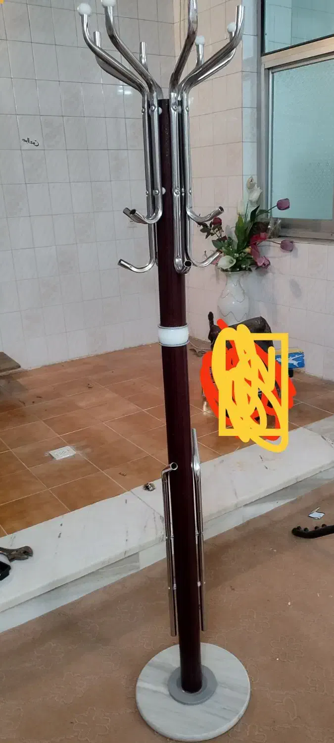 جالباسی ایستاده|بندرخت و رختآویز|سمنان, |دیوار