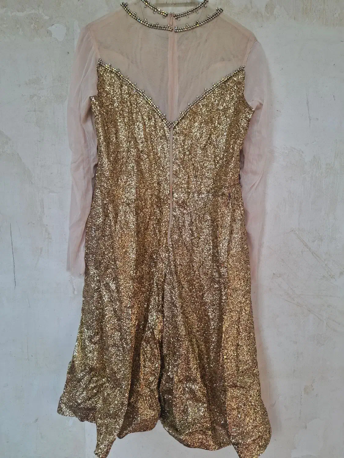 لباس از ۵۰تومن تا ۱۵۰تومن ارسال هم داره|لباس|ویلکیج, |دیوار