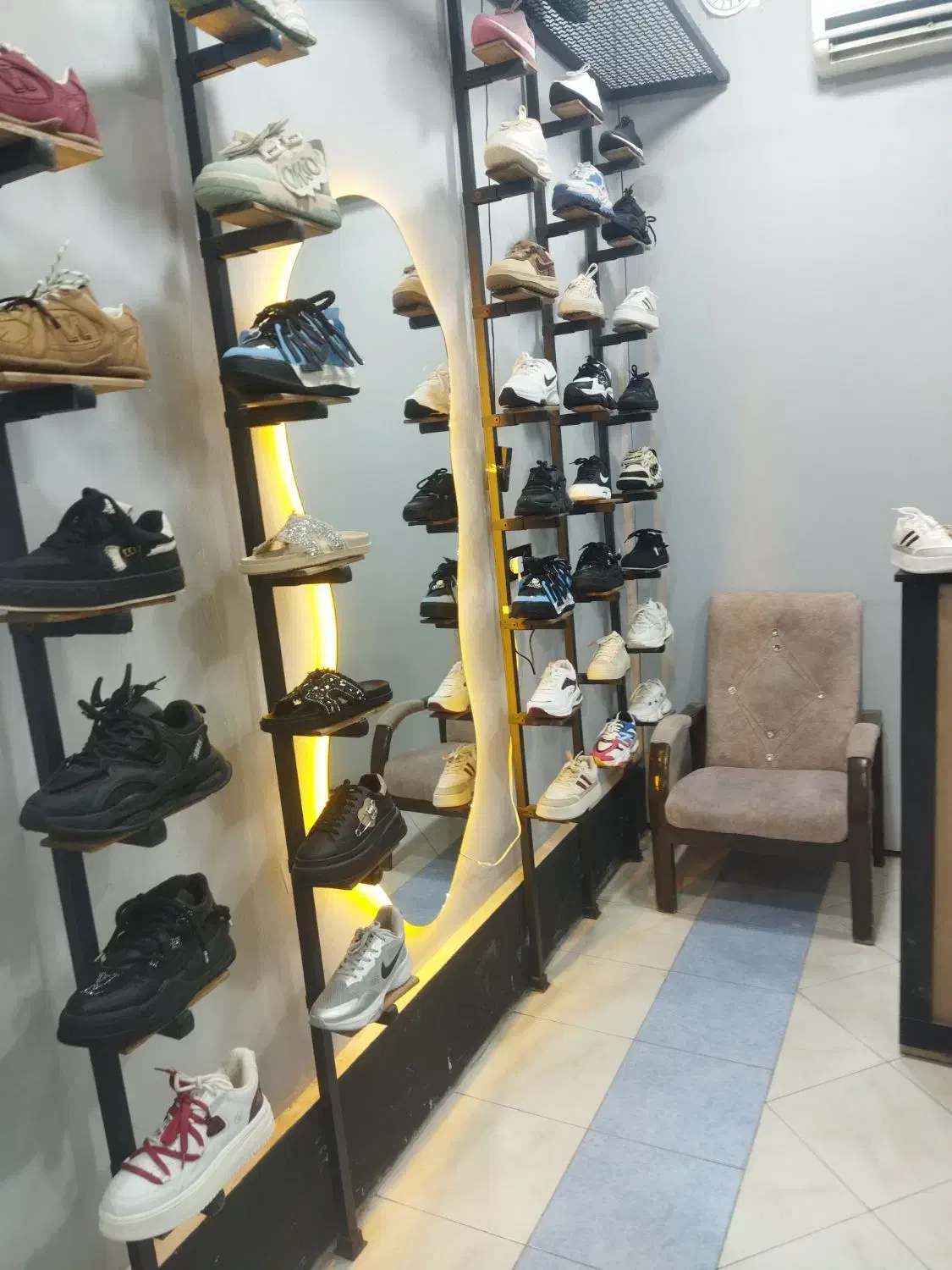 واگذاری مغازه|اجارهٔ مغازه و غرفه|برازجان, |دیوار