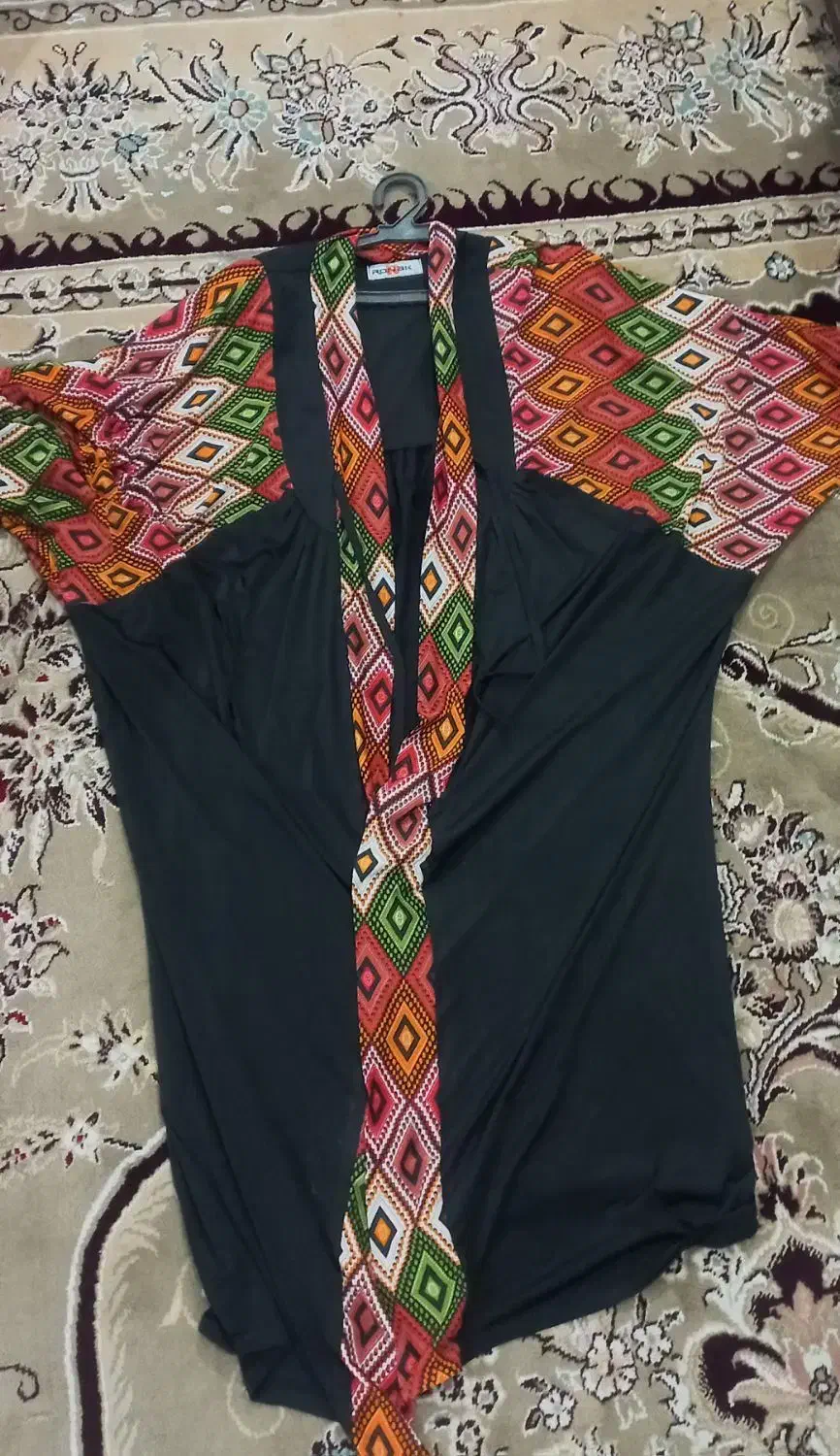 سه عددمانتودرحدخیلی نو|لباس|مراغه, |دیوار