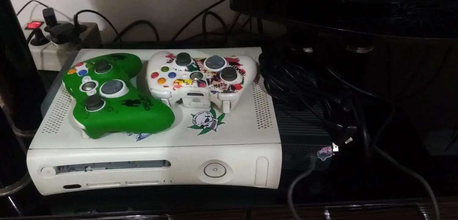 کنسول|کنسول، بازی ویدئویی و آنلاین|نقده, |دیوار