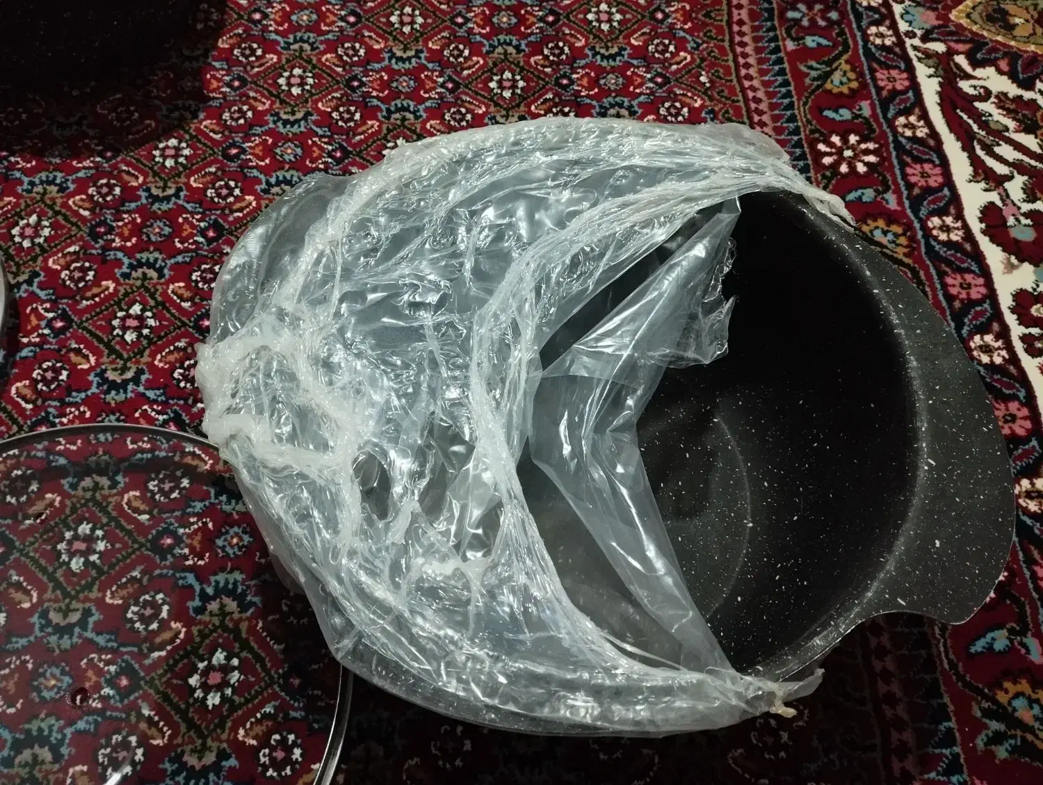 قابلمه تفلون نو|ظروف پختوپز|زنجان, |دیوار