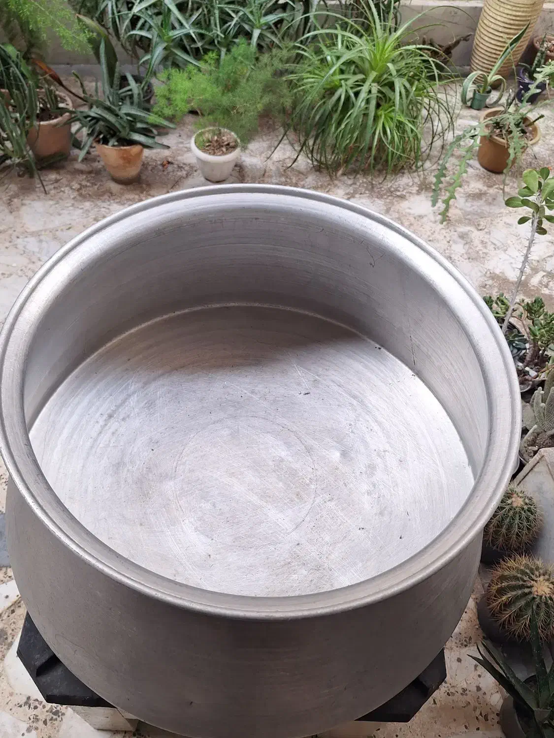 قابلمه روحی سایز بزرگ|ظروف پخت‌وپز|رشت, دیانتی|دیوار