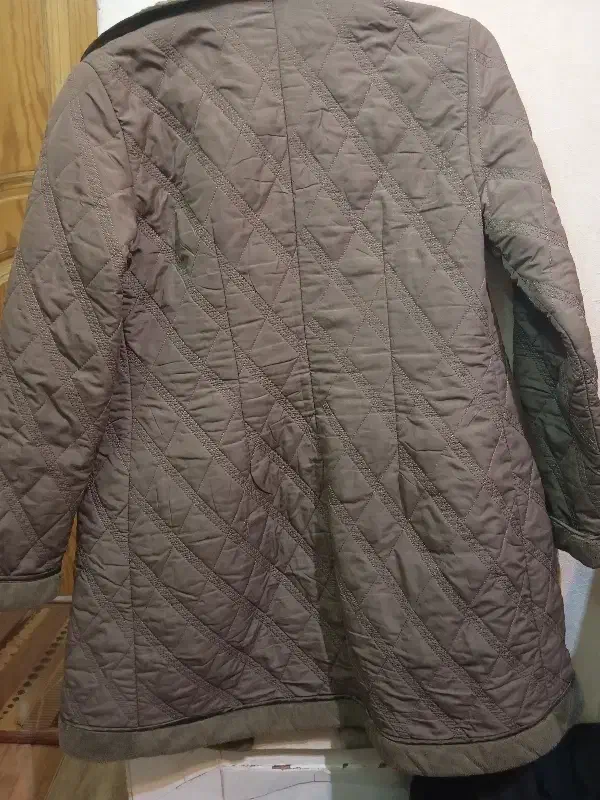 لباس زنانه|لباس|کاشان, لتحر|دیوار