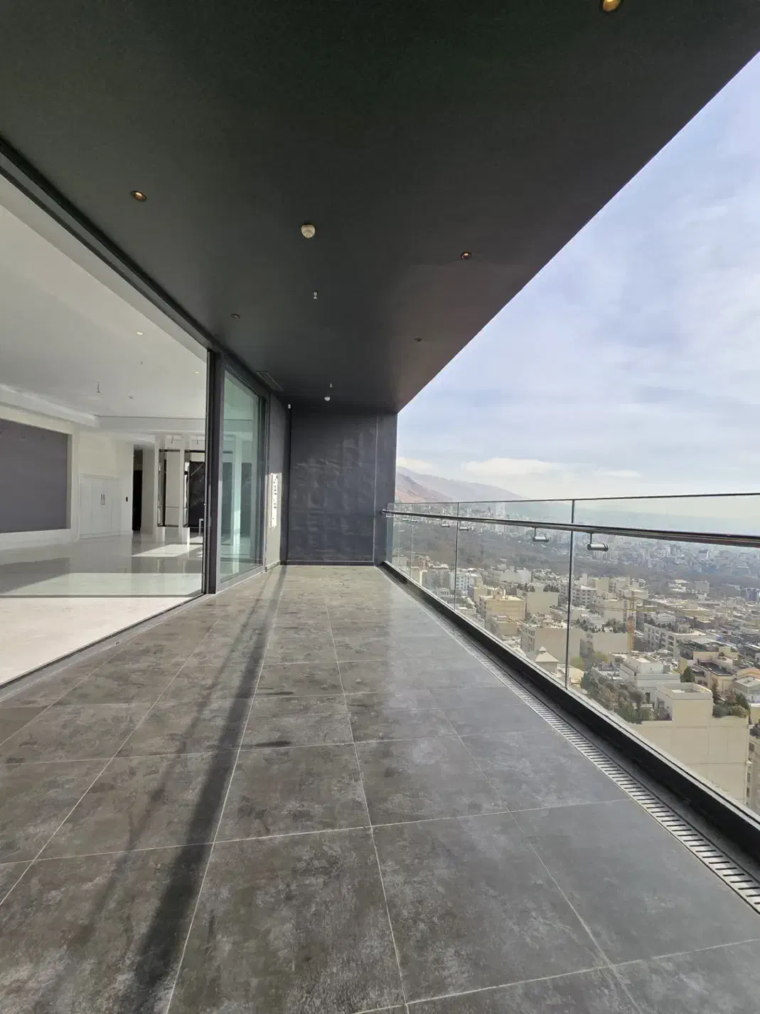 زعفرانیه/ پروژه تندیس ۳۲۰ متر ۳ خواب مستر