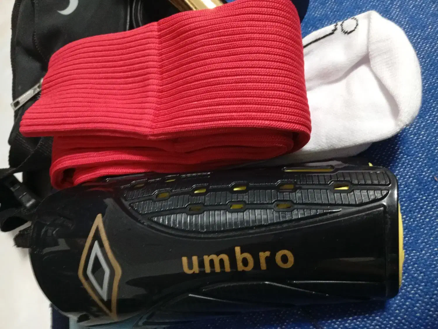 کیف و کلاه|کیف، کفش، کمربند|رشت, رودبارتان|دیوار