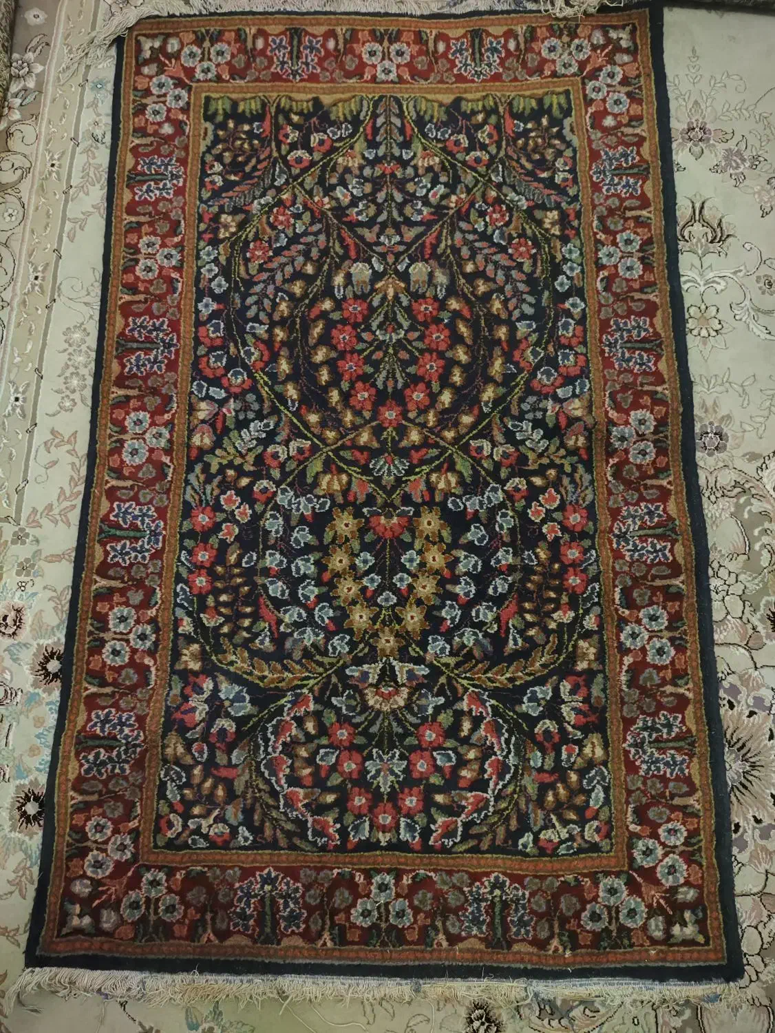 قالی دستباف|فرش|کرمان, |دیوار