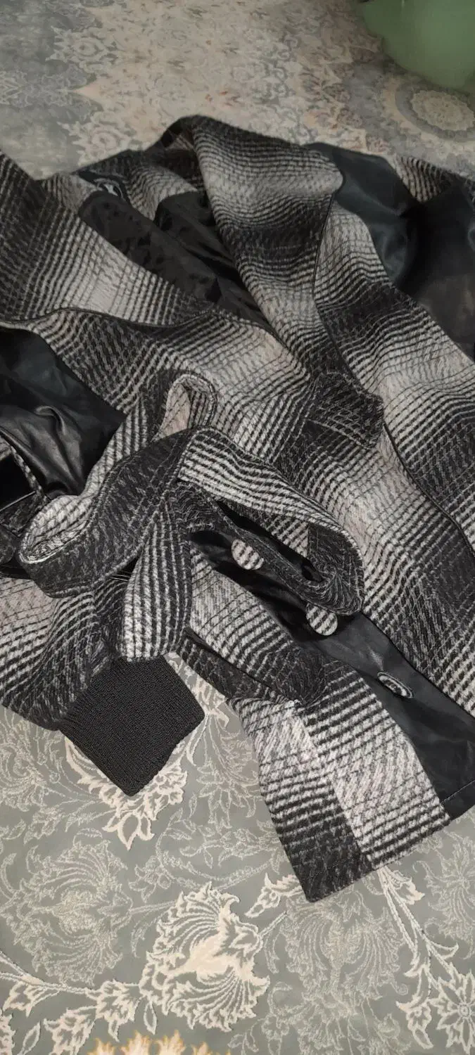 پالتو|لباس|نجفآباد, یزدانشهر|دیوار