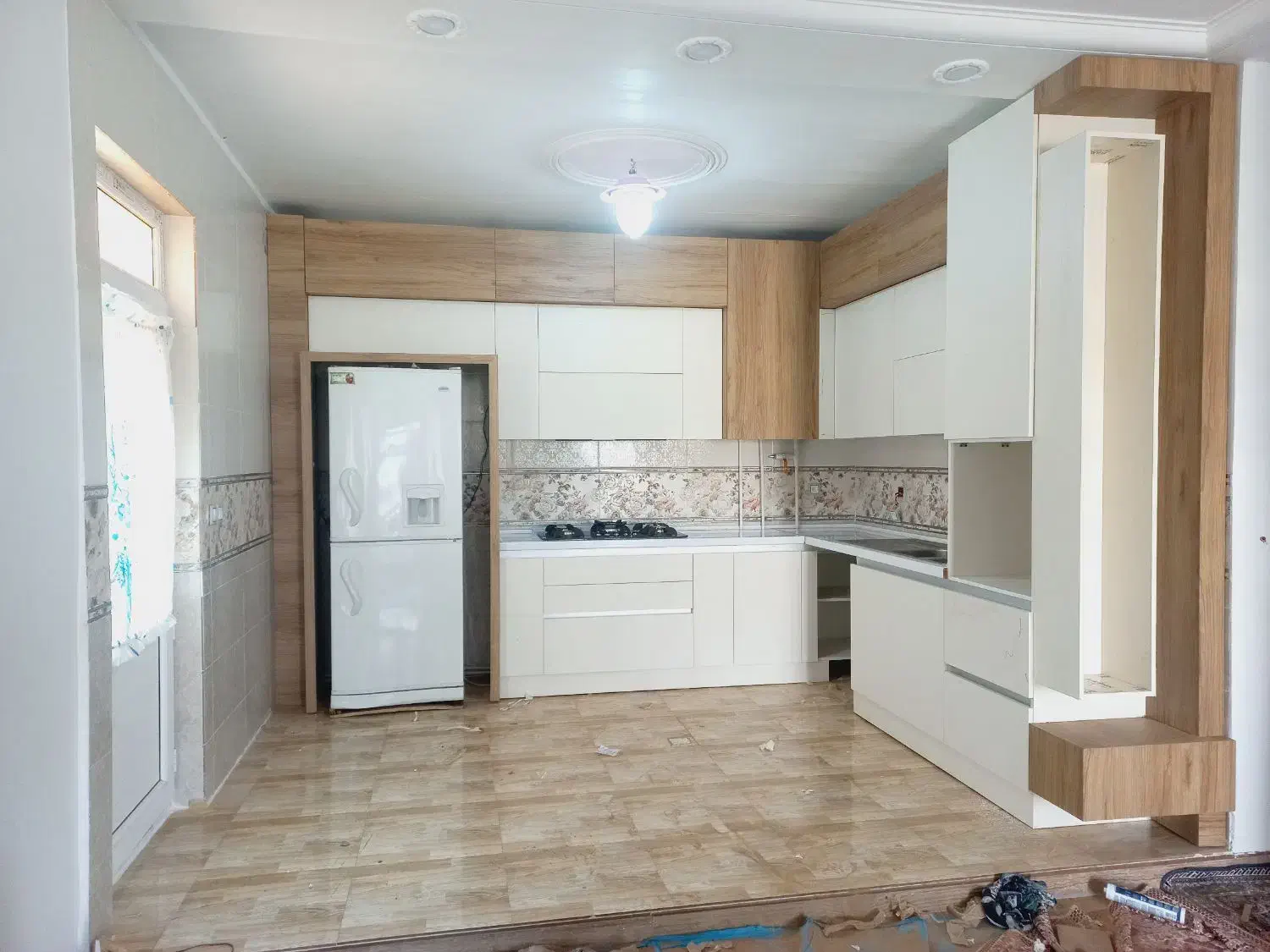 ساخت ونصب تعمیرات انواع کمد کابینت درب اتاقی قرنیز|خدمات پیشه و مهارت|قزوین, |دیوار