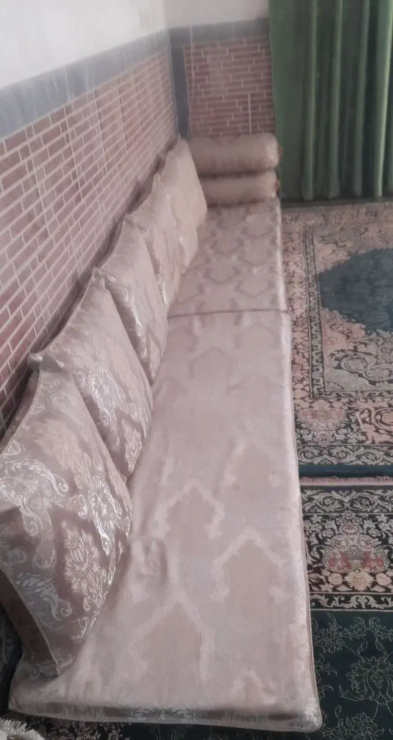 پشتی و کناره|پشتی|اهواز, فاز ۱ پادادشهر|دیوار