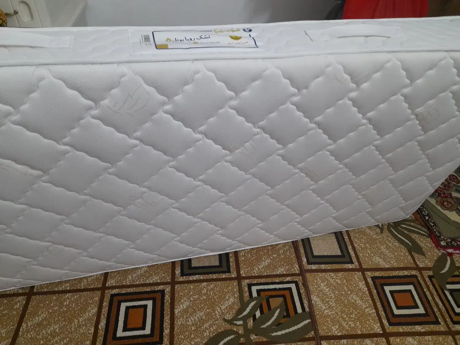 تشک رویال نو نو در حد تست|تشک تختخواب|بروجرد, |دیوار