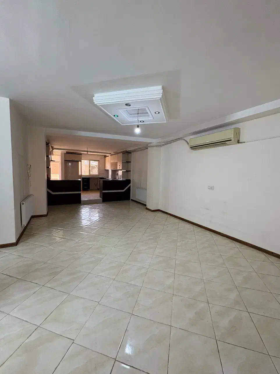 رهن و اجاره آپارتمان ۹۰متری/۲خواب/کارخانه قند|اجارهٔ آپارتمان|ورامین, ورامین|دیوار