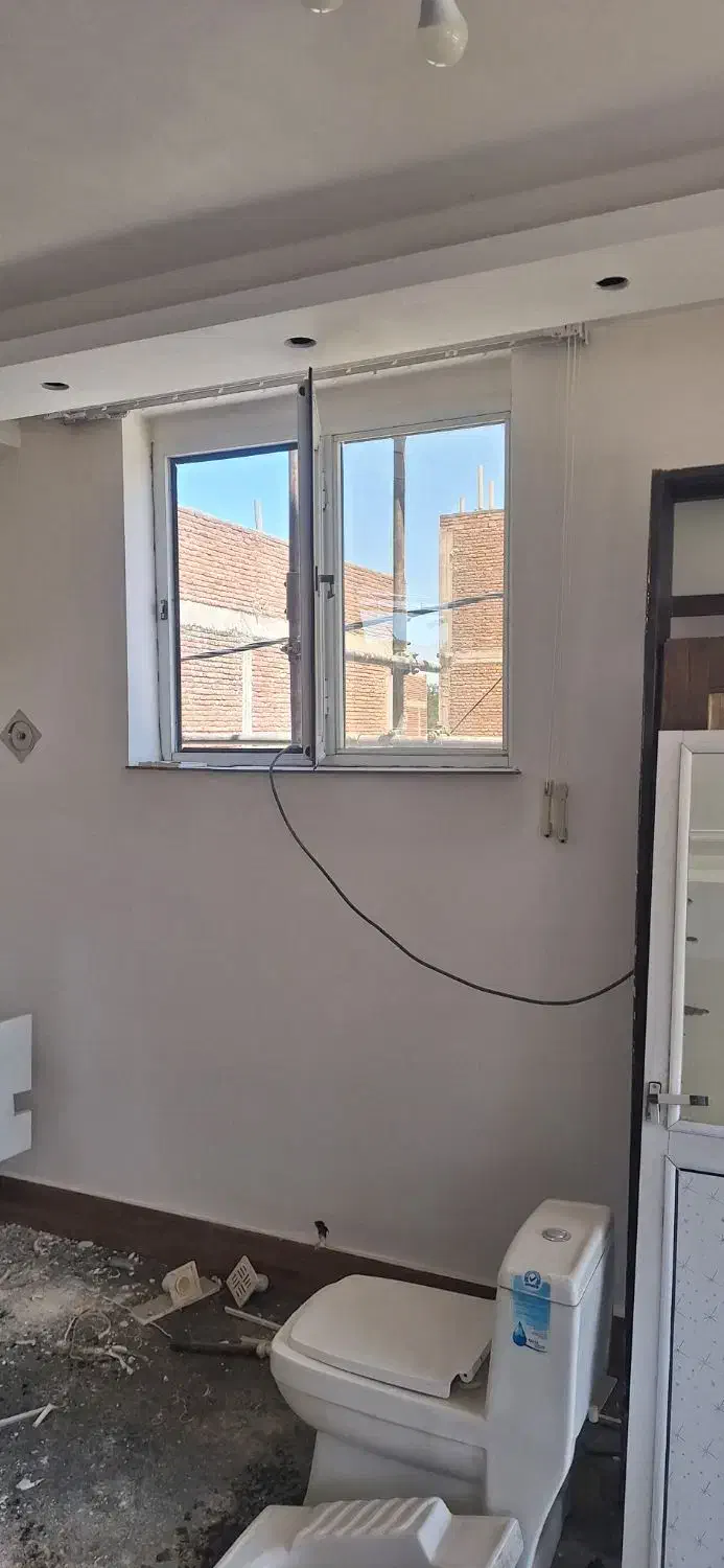 درب پنجره|مصالح و تجهیزات ساختمان|بناب, |دیوار