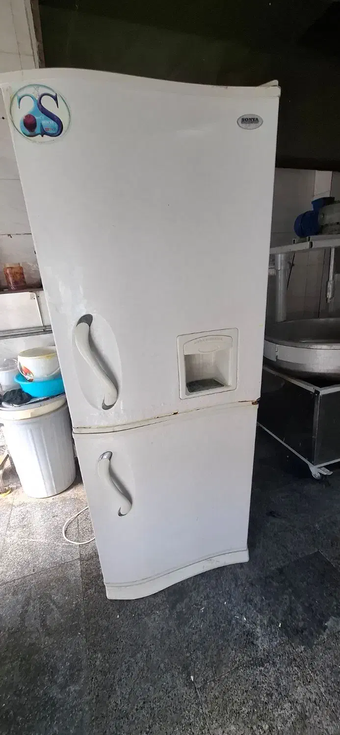 یخچال و فریزرSONYA|یخچال و فریزر|برخوار, |دیوار