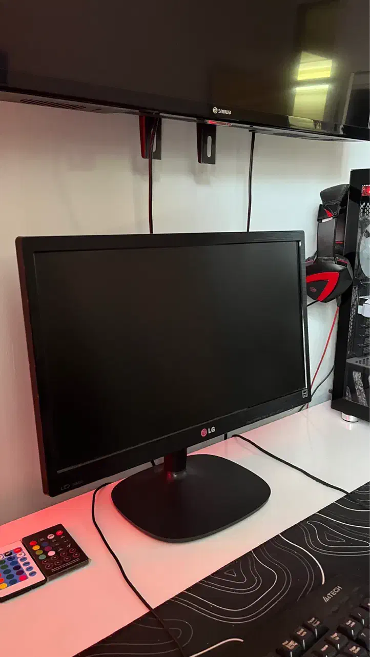 مانیتور در حد نو|قطعات و لوازم جانبی رایانه|کرمان, |دیوار