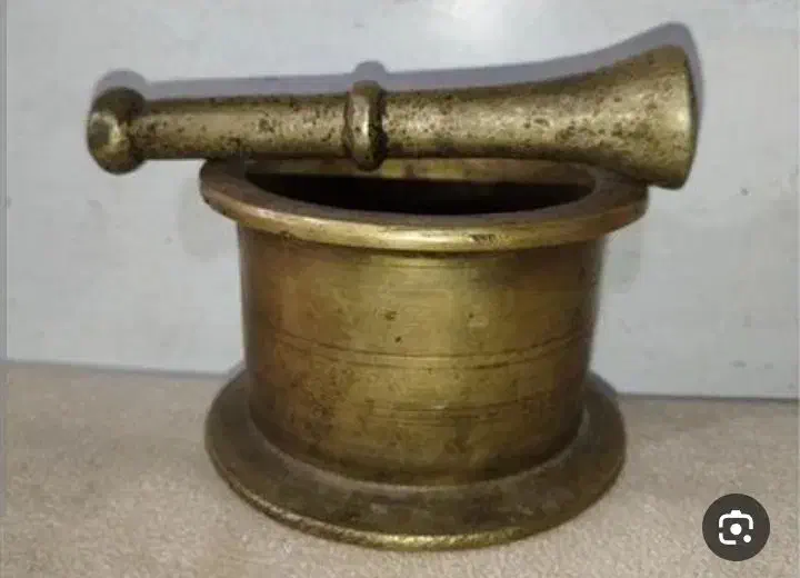 باسلام هاونگ قدیمی قدمت بیشتر از 80سال|کلکسیون اشیاء عتیقه|هشتگرد, شهرک بعثت|دیوار