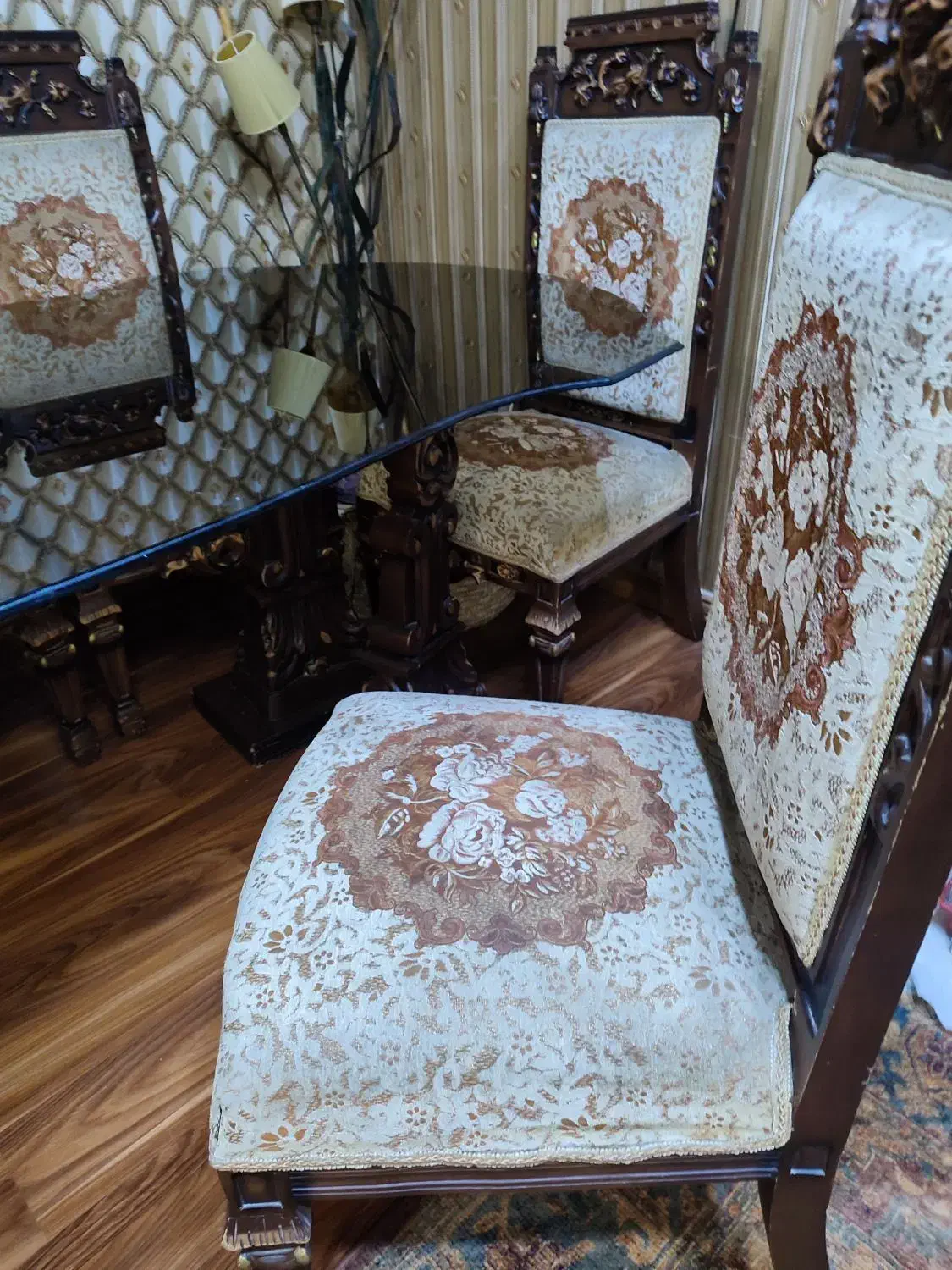 مبل و ناهار خوری|مبلمان خانگی و میز عسلی|تهران, شیخ هادی|دیوار