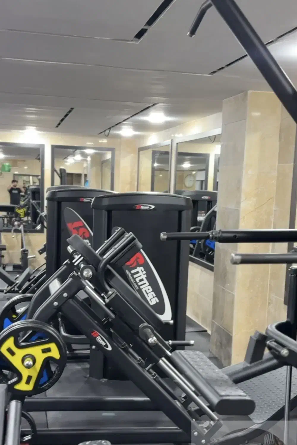 دستگاهای بدنسازی معاوضه باخودرو انجام میشود|تجهیزات ورزشی|تهران, صد دستگاه|دیوار