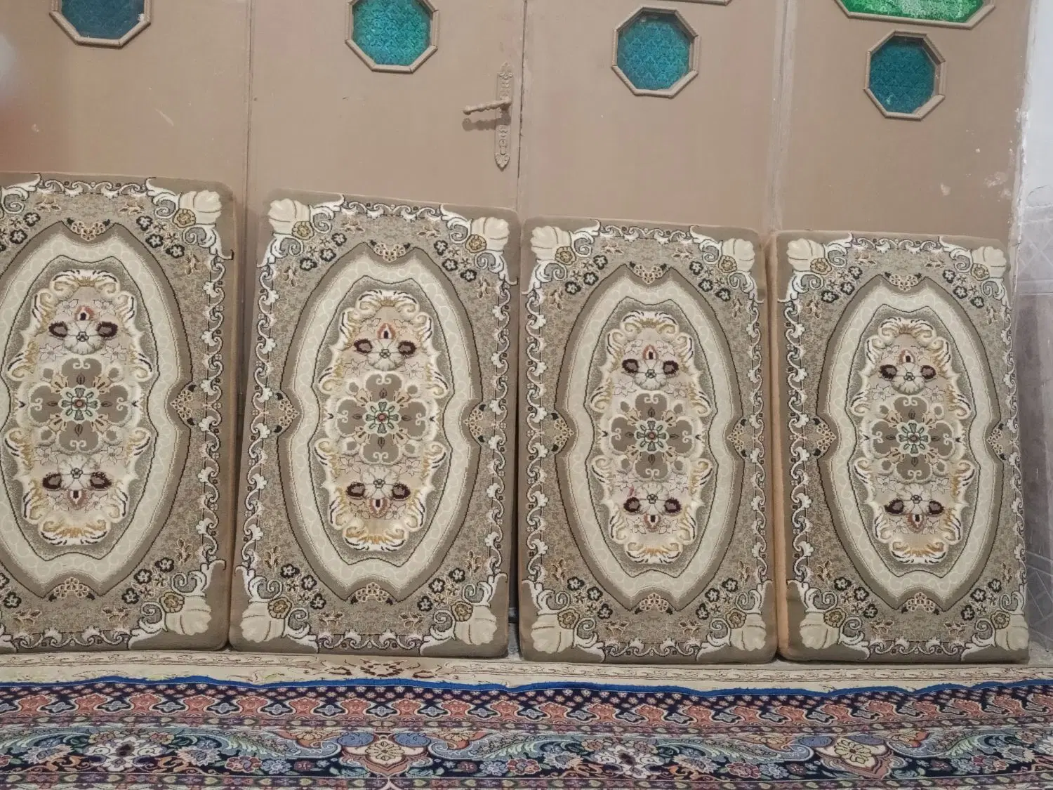 پشتی|پشتی|زابل, |دیوار