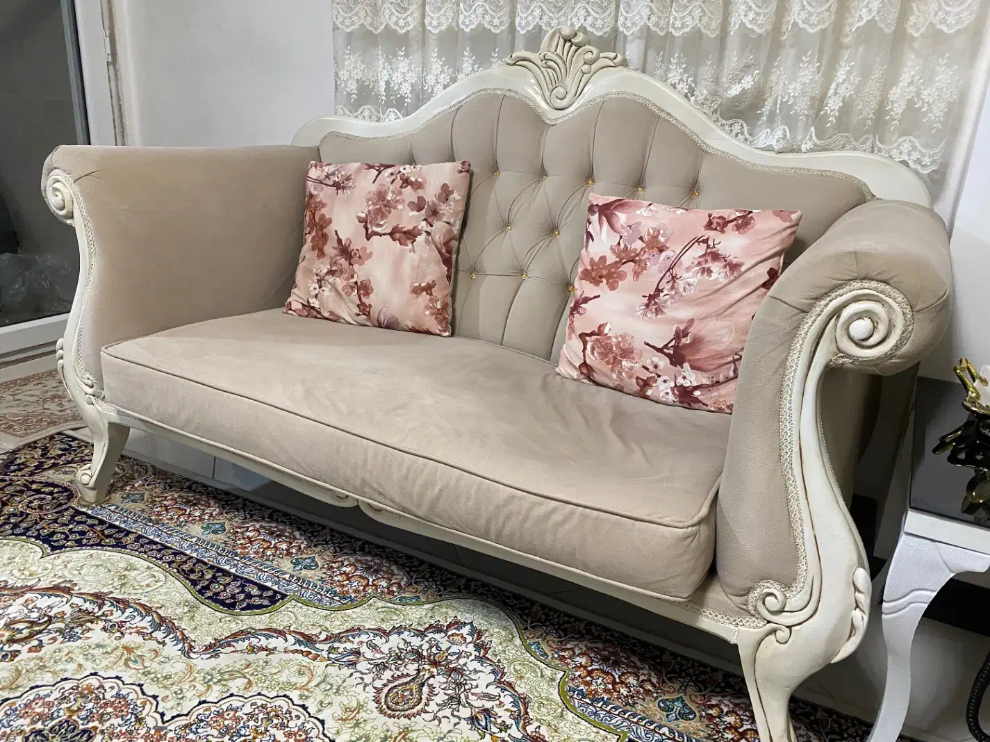 مبل ۷نفره با میز و عسلی|مبلمان خانگی و میز عسلی|گلپایگان, |دیوار