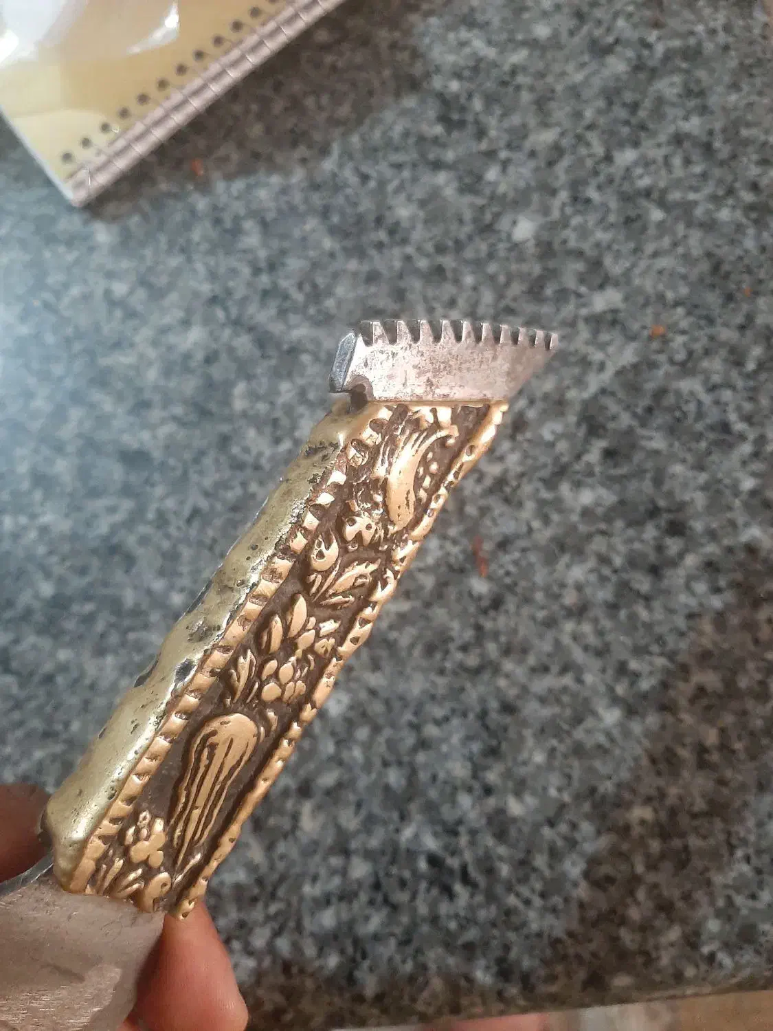 خنجر دسته برنزی قدیمی|کلکسیون اشیاء عتیقه|شیراز, سعدیه شمالی|دیوار