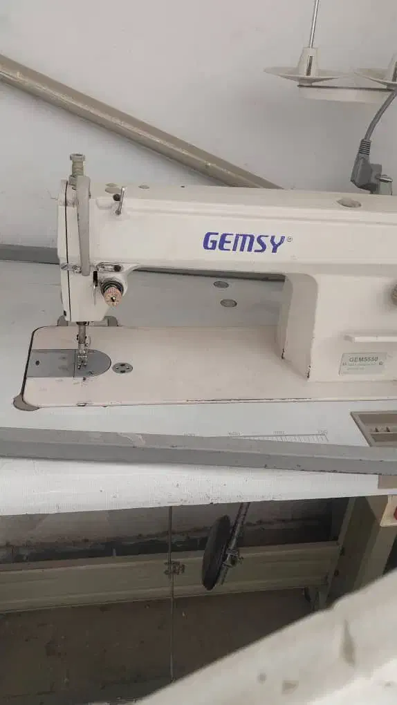 چرخ خیاطی|چرخ خیاطی و ریسندگی|تهران, مشیریه|دیوار