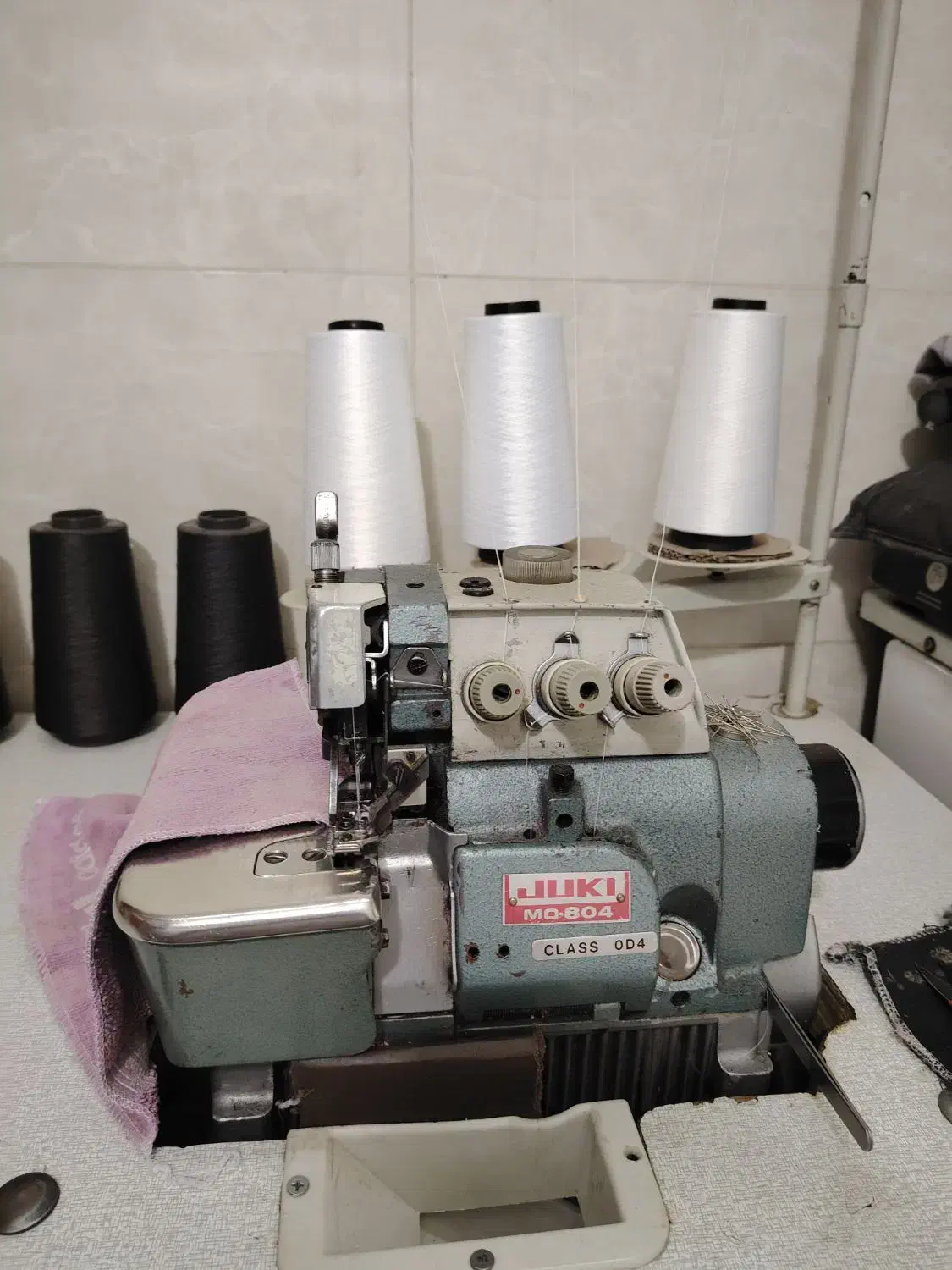 سردوز ژوکی 804|چرخ خیاطی و ریسندگی|برخوار, |دیوار