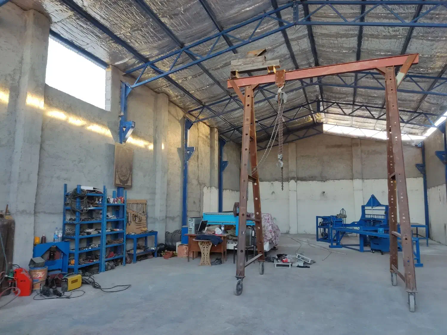 فروش سوله ۲۰۰متری پشت ترمینال مسافربری|فروش مغازه و غرفه|نیریز, |دیوار