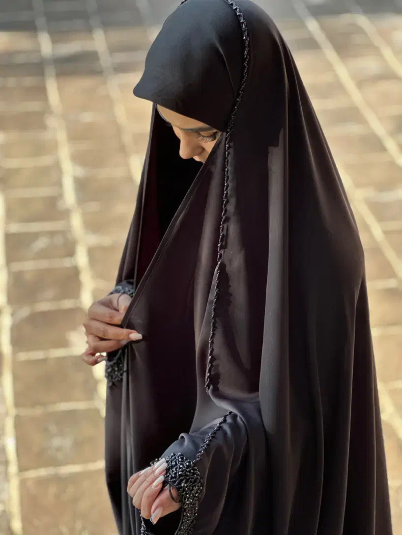 چادر|لباس|مشهد, هفده شهریور|دیوار