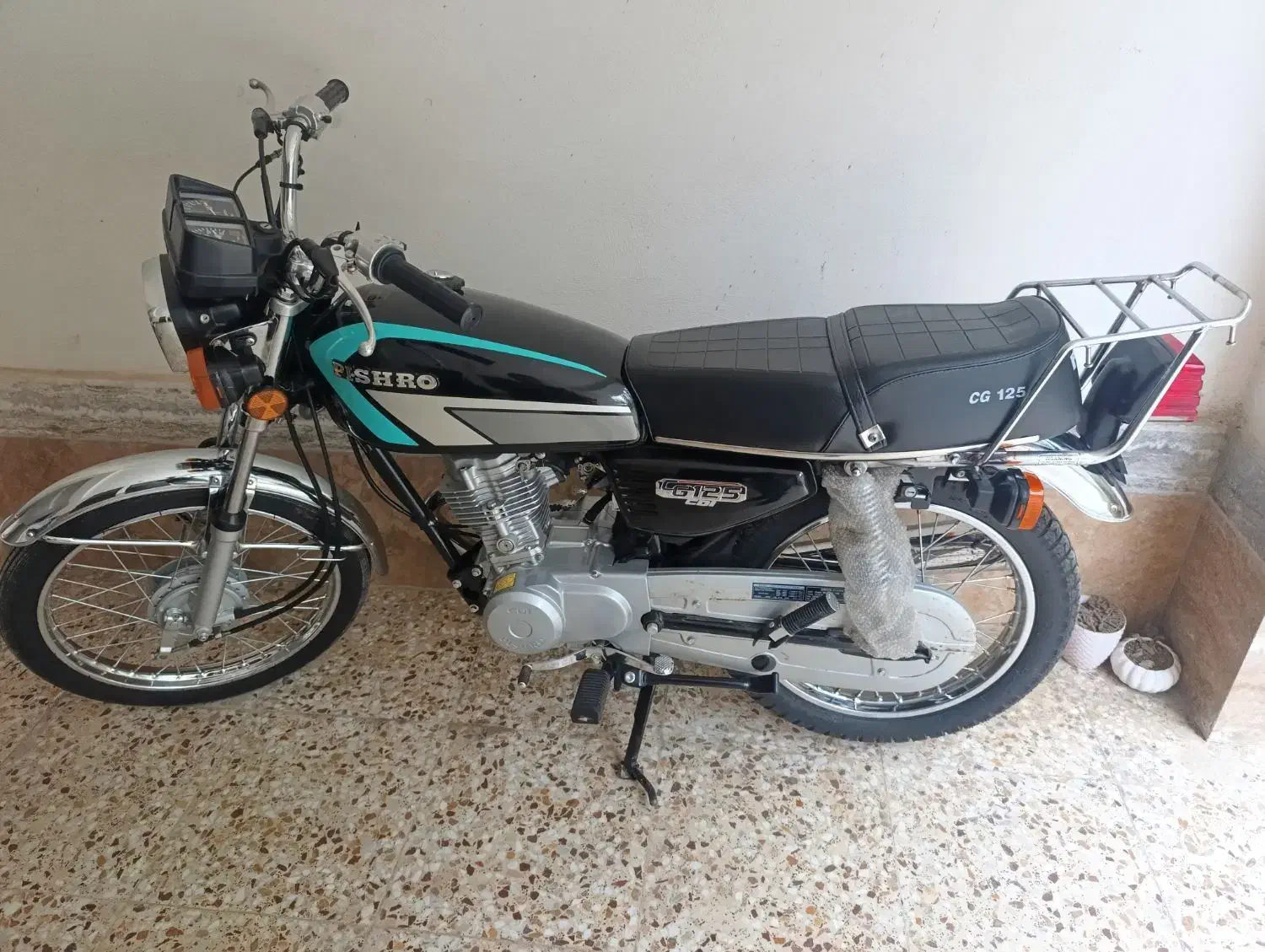 موتور هندا ژاپن مدل ۸۱ خشک...|موتورسیکلت|فومن, |دیوار