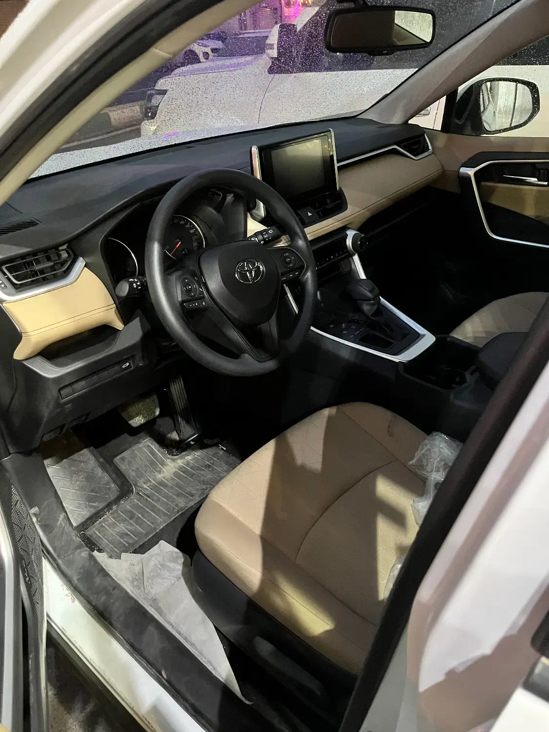 راو ۴ ۲/۵ لیتر ژاپن|خودرو سواری و وانت|تهران, زعفرانیه|دیوار